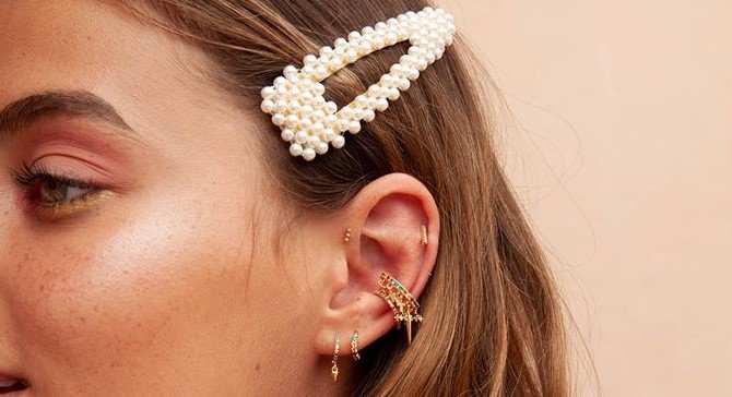 Astrid & Miyu jewellery and accessories deals