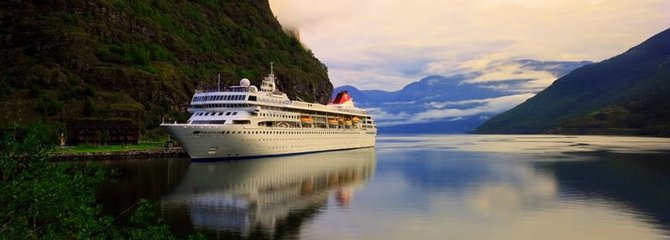 Fred Olsen cruise ship