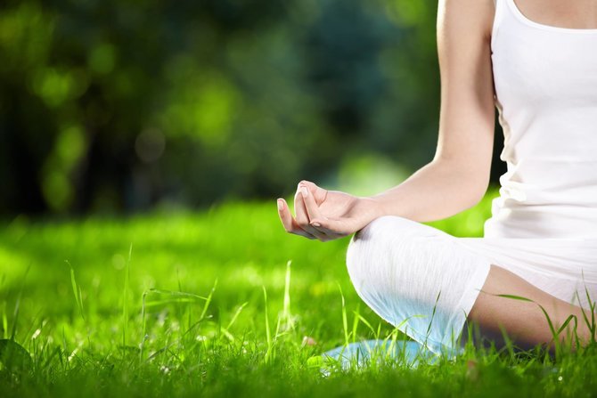 Homedics discount code banner - woman doing yoga