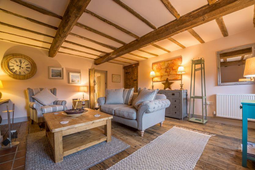 Norfolk hideaway banners